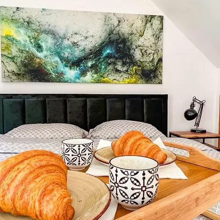 Pilot Otto Smik Apartamento